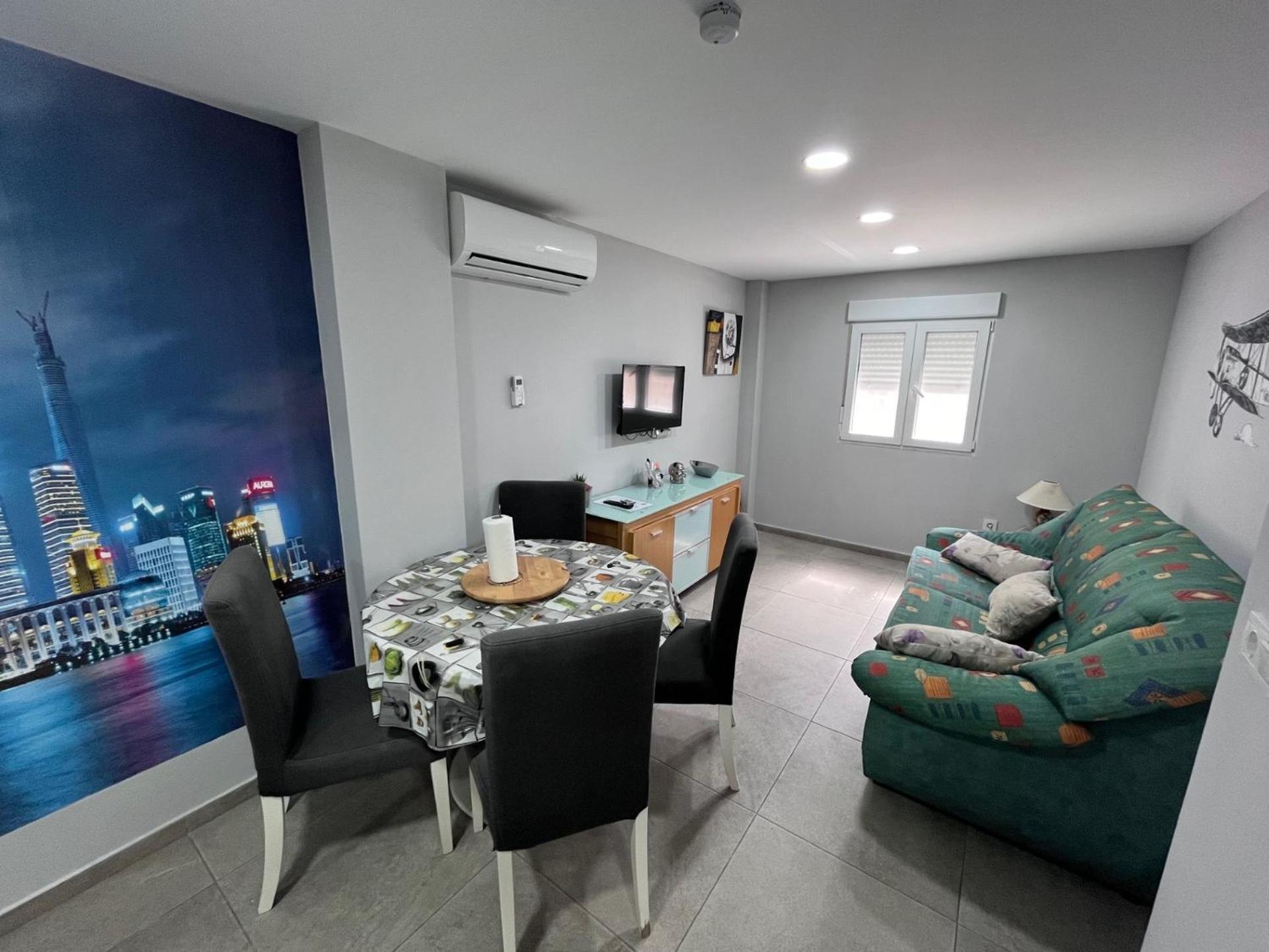 Apartamentos Full Equipped เอลเช ภายนอก รูปภาพ