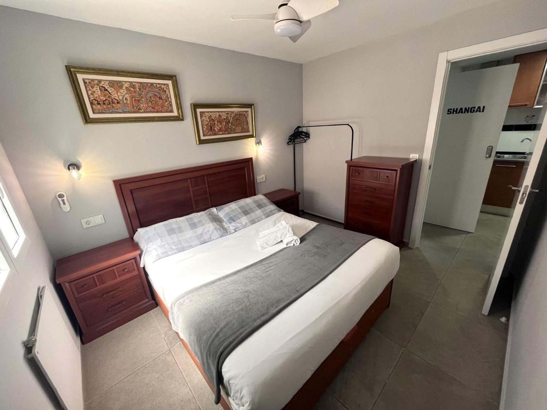 Apartamentos Full Equipped เอลเช ภายนอก รูปภาพ
