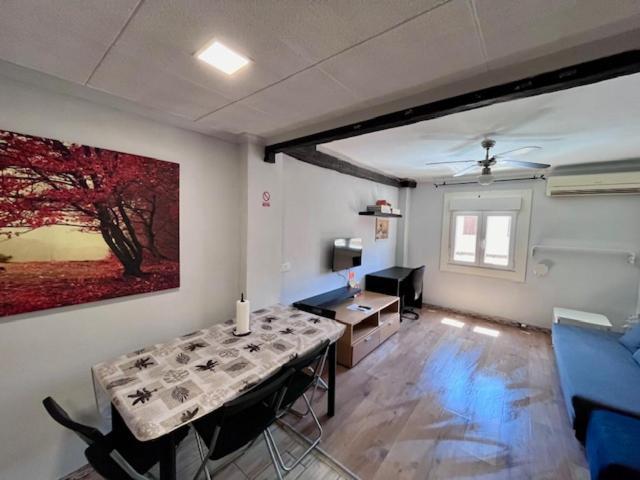 Apartamentos Full Equipped เอลเช ภายนอก รูปภาพ