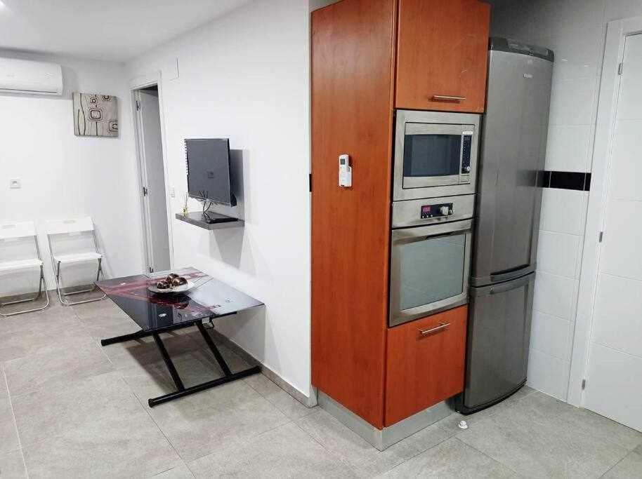 Apartamentos Full Equipped เอลเช ภายนอก รูปภาพ