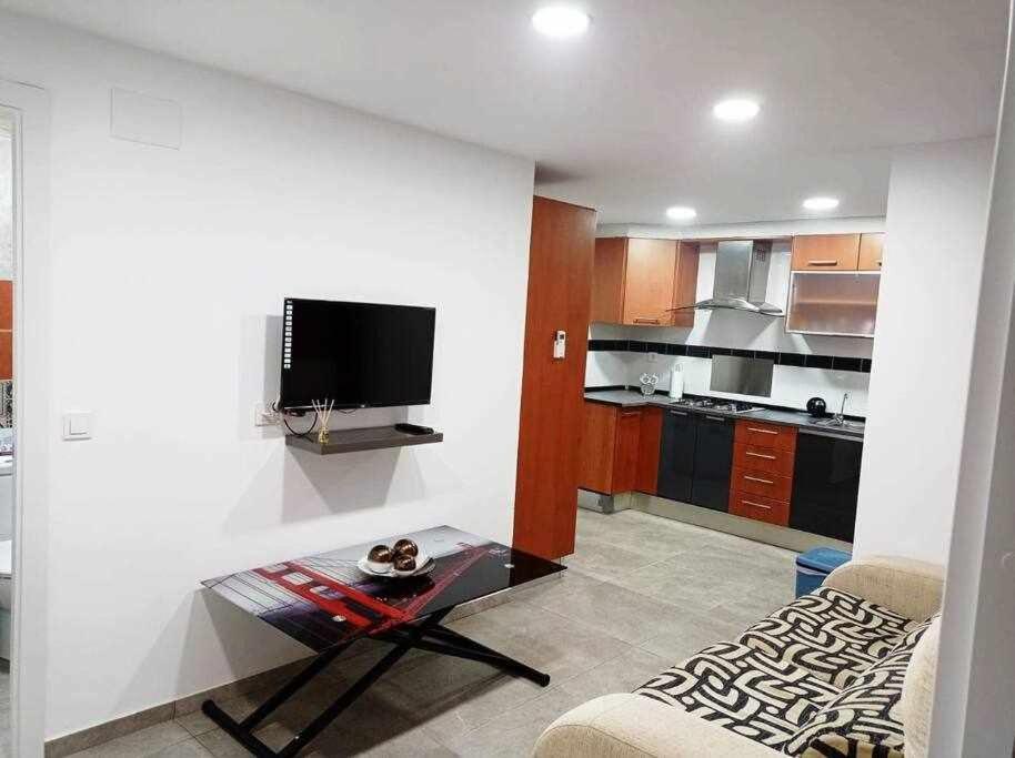 Apartamentos Full Equipped เอลเช ภายนอก รูปภาพ